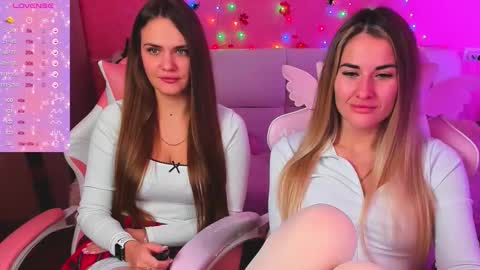 Ivanna and Jessica online show from November 2025 06:13:01 AM