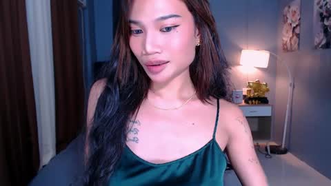 Hi i am Jane half vietnamese and half pinay and would like to meet good person here XOXO online show from April 2026 05:40:02 PM
