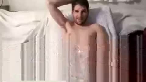 hottyaaron online show from March 2026 10:37:01 PM