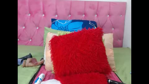 Snapshot of hottyboobsxxx chatting on February 2025 10:33:02 AM hottyboobsxxx online show from February 2025 10:33:02 AM