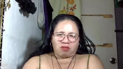 Snapshot of hottycrissy4u chatting on June 2026 01:24:02 PM hottycrissy4u online show from June 2026 01:24:02 PM