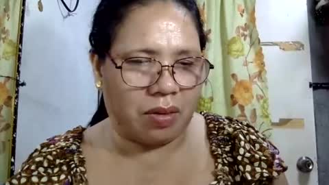 Snapshot of hottycrissy4u chatting on July 2026 07:22:01 AM hottycrissy4u online show from July 2026 07:22:01 AM