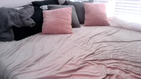 Snapshot of hotwife9 chatting on January 2025 07:28:02 PM hotwife9 online show from January 2025 07:28:02 PM