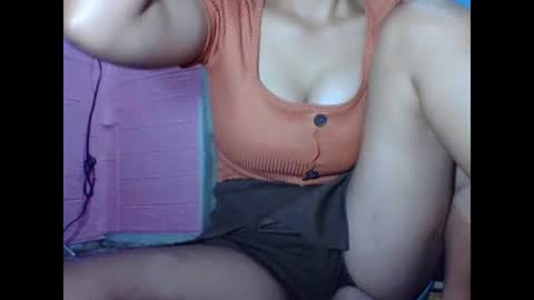 hotwild4u04 online show from December 2024 11:45:02 PM
