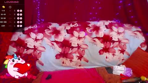 Snapshot of hotzlata chatting on July 2026 09:35:01 AM Hotzlata online show from July 2026 09:35:01 AM