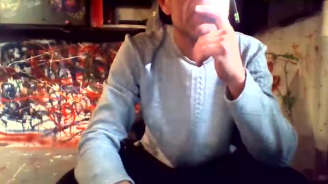 Snapshot of howbowdadareboy33 chatting on December 2024 07:54:01 PM ask me online show from December 2024 07:54:01 PM