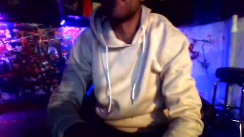 Snapshot of howbowdadareboy33 chatting on December 2024 09:40:02 AM ask me online show from December 2024 09:40:02 AM