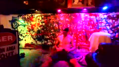 Snapshot of howbowdadareboy33 chatting on December 2024 08:23:02 AM ask me online show from December 2024 08:23:02 AM