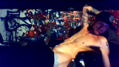 Snapshot of howbowdadareboy33 chatting on December 2024 08:23:02 AM ask me online show from December 2024 08:23:02 AM