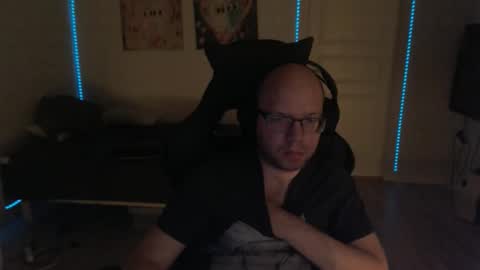 Snapshot of hoyboydkk chatting on October 2025 10:38:01 PM Christian online show from October 2025 10:38:01 PM