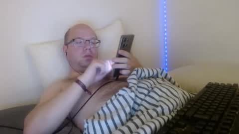 Snapshot of hoyboydkk chatting on October 2025 12:00:01 AM Christian online show from October 2025 12:00:01 AM