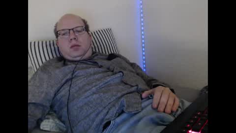 Snapshot of hoyboydkk chatting on April 2026 06:31:02 AM Christian online show from April 2026 06:31:02 AM