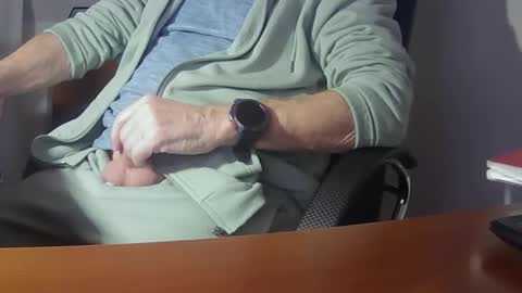 Peter online show from January 2025 07:21:01 PM