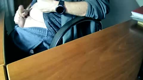 Peter online show from February 2025 07:38:02 PM