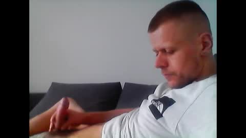 hubikush22 online show from February 2026 04:07:02 PM