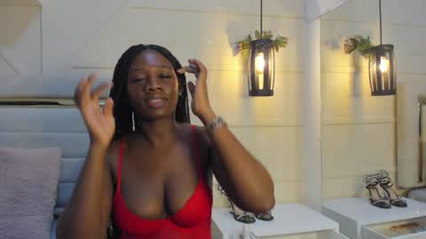 Snapshot of huddah_cam chatting on January 2025 11:35:01 AM huddah online show from January 2025 11:35:01 AM