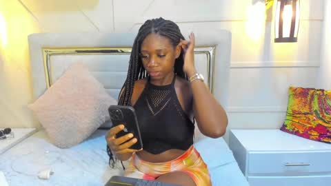 Snapshot of huddah_cam chatting on January 2025 11:37:02 AM huddah online show from January 2025 11:37:02 AM