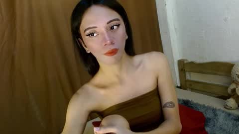 Snapshot of hugecock_caraxx chatting on January 2025 10:20:01 AM Cara online show from January 2025 10:20:01 AM