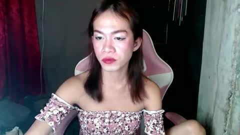 hugecockanna online show from January 2025 04:55:01 PM