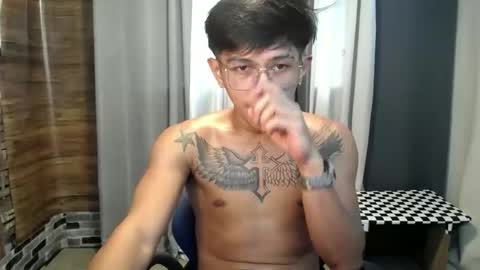 hugecockchristian online show from November 2025 04:44:02 AM