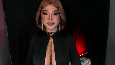 Christine online show from January 2026 07:28:02 PM