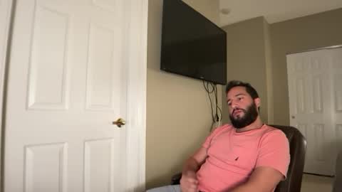 Snapshot of hugedicktop chatting on November 2025 02:10:02 AM Big Dick Top online show from November 2025 02:10:02 AM