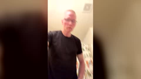 Snapshot of hugentuscaloosa chatting on February 2026 03:27:01 AM CAROLINA TIM online show from February 2026 03:27:01 AM