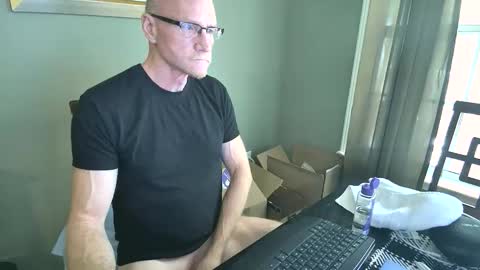 Snapshot of hugentuscaloosa chatting on April 2026 03:09:01 PM CAROLINA TIM online show from April 2026 03:09:01 PM