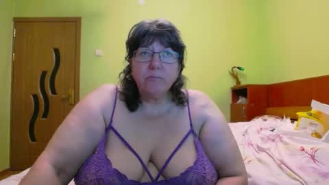 Snapshot of hugetitsxxx chatting on January 2025 10:24:01 PM HugeTitsXXX online show from January 2025 10:24:01 PM