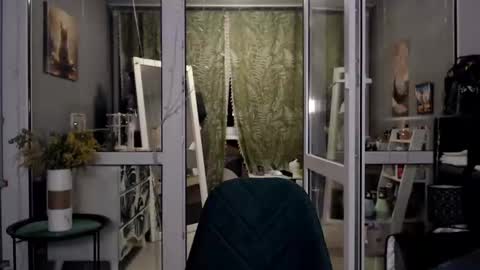 Gerda online show from February 2025 07:30:01 PM