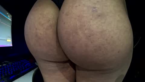 Snapshot of hugo_brazil chatting on October 2025 04:22:01 AM hugo_brazil online show from October 2025 04:22:01 AM