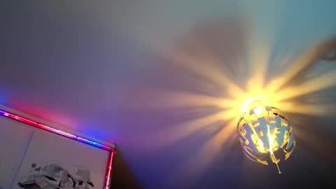 Hugo online show from September 2025 09:19:02 PM