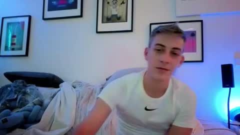 Hugo online show from January 2026 08:56:01 PM