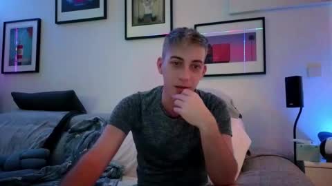 Hugo online show from February 2026 09:21:01 PM