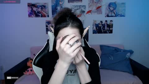 Snapshot of hugomin chatting on December 2024 12:37:02 AM HugoMin online show from December 2024 12:37:02 AM