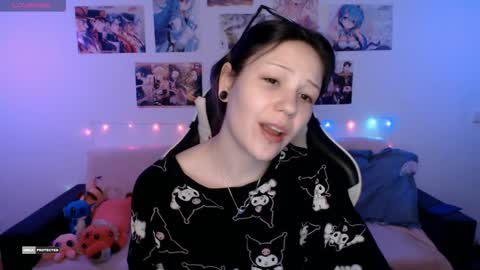 Snapshot of hugomin chatting on December 2024 01:53:02 AM HugoMin online show from December 2024 01:53:02 AM