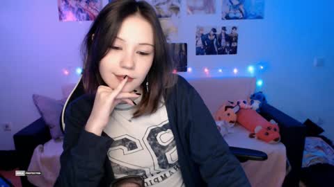 Snapshot of hugomin chatting on January 2025 03:53:02 AM HugoMin online show from January 2025 03:53:02 AM