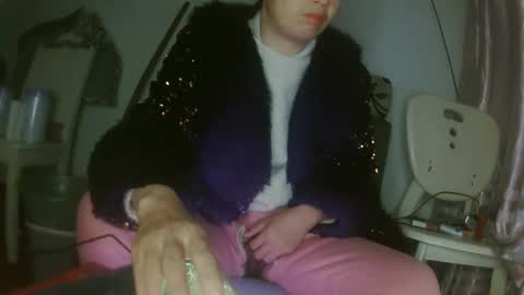 hujiajia520321431 online show from January 2026 10:45:01 PM