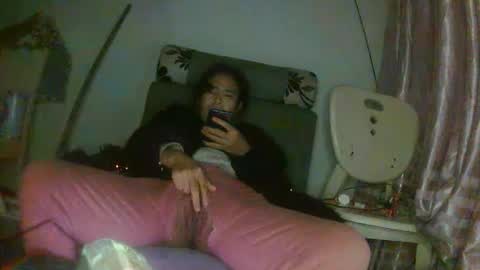 hujiajia520321431 online show from January 2026 09:42:02 PM