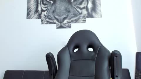 Eli online show from October 2025 03:13:02 PM