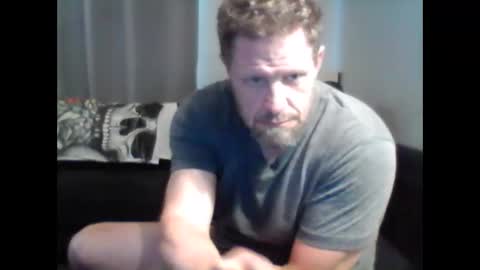 hump513 online show from April 2026 09:54:01 PM