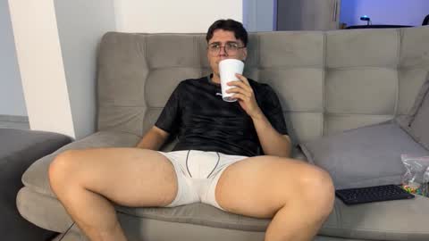 Snapshot of hun_damer chatting on September 2025 02:33:01 AM hun_damer online show from September 2025 02:33:01 AM