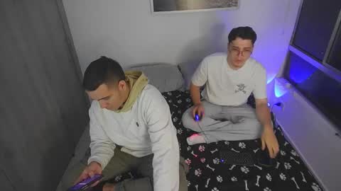 Snapshot of hun_damer chatting on September 2025 01:51:02 AM hun_damer online show from September 2025 01:51:02 AM