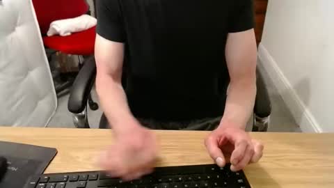 hung1mike online show from May 2026 12:07:01 AM
