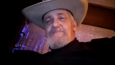 hung34u online show from October 2025 01:23:02 PM