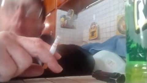 Snapshot of hung4u6969420 chatting on December 2025 02:27:01 AM hung4u6969420 online show from December 2025 02:27:01 AM