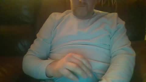 Snapshot of hung69foryou chatting on February 2025 11:58:02 PM hung69foryou online show from February 2025 11:58:02 PM