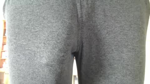 Snapshot of hung_hot_fit10 chatting on February 2025 06:33:01 PM Big uncut cock dripping online show from February 2025 06:33:01 PM