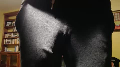 Snapshot of hung_hot_fit10 chatting on December 2025 05:48:01 AM Big uncut cock dripping online show from December 2025 05:48:01 AM