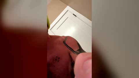 Snapshot of hungbibottom30 chatting on February 2026 07:07:02 AM hungbibottom30 online show from February 2026 07:07:02 AM